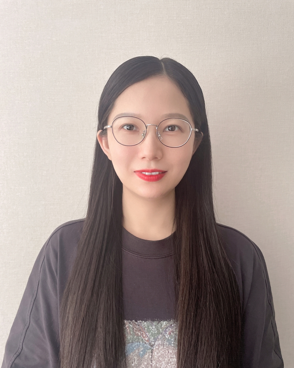 潘申申.jpg