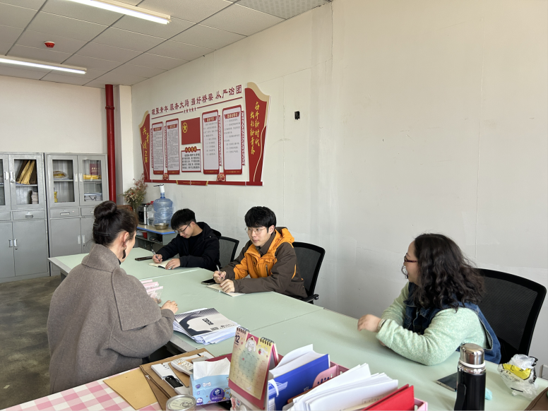 汉口学院青年马克思主义协会召开新学期工作部署会