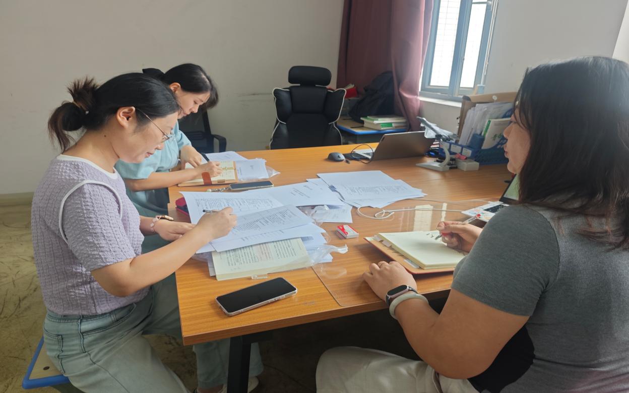 深耕思政沃土 共研“金课”之道 ——马克思主义学院“概论课”教研室召开集体备课会