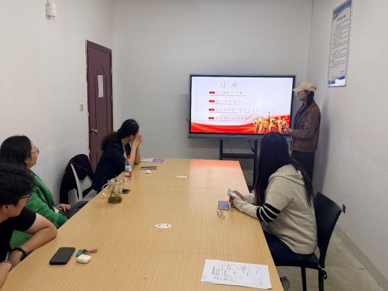 精研细磨强本领 用心用情讲长征——马克思主义学院教师指导学生开展“长征精神”主题进课堂宣讲活动